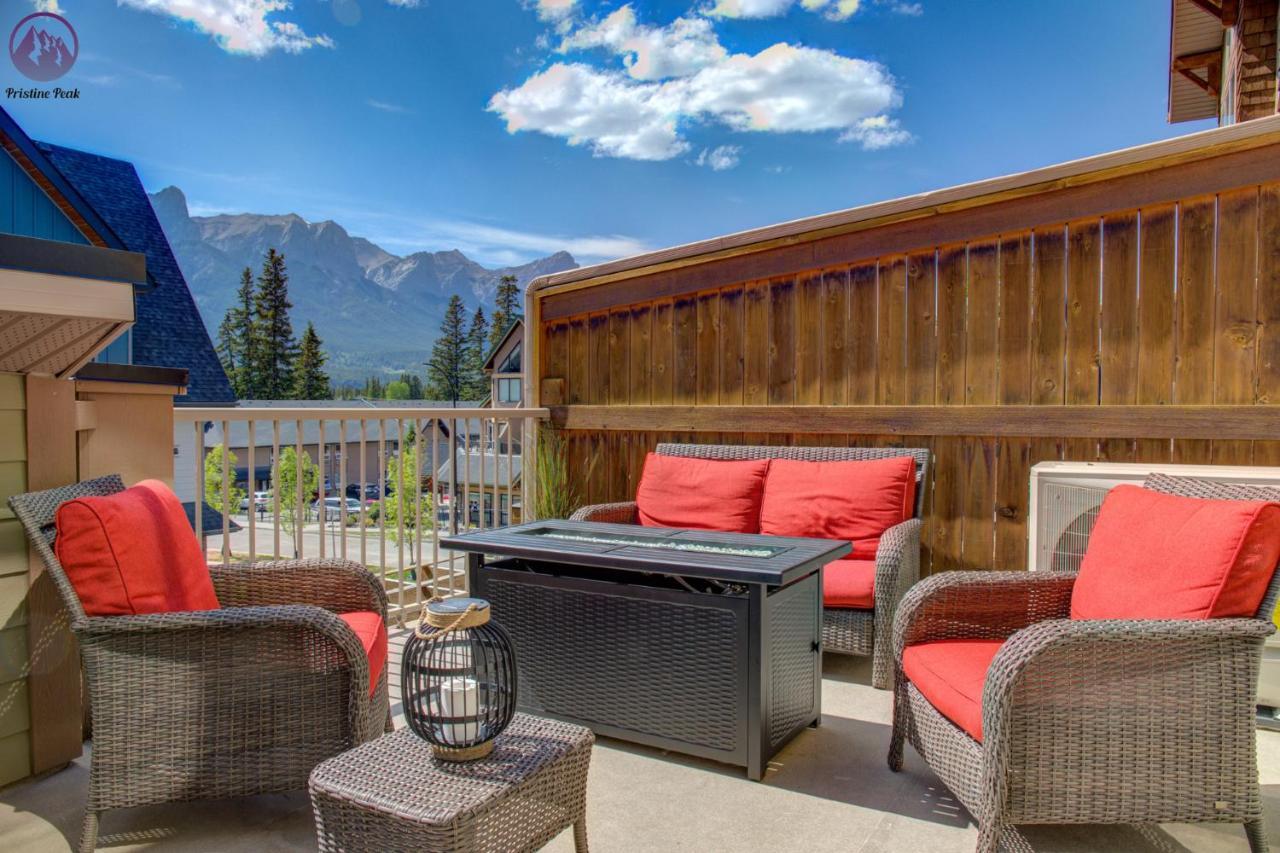 Fire Mountain Two Bedroom Condo Canmore Buitenkant foto