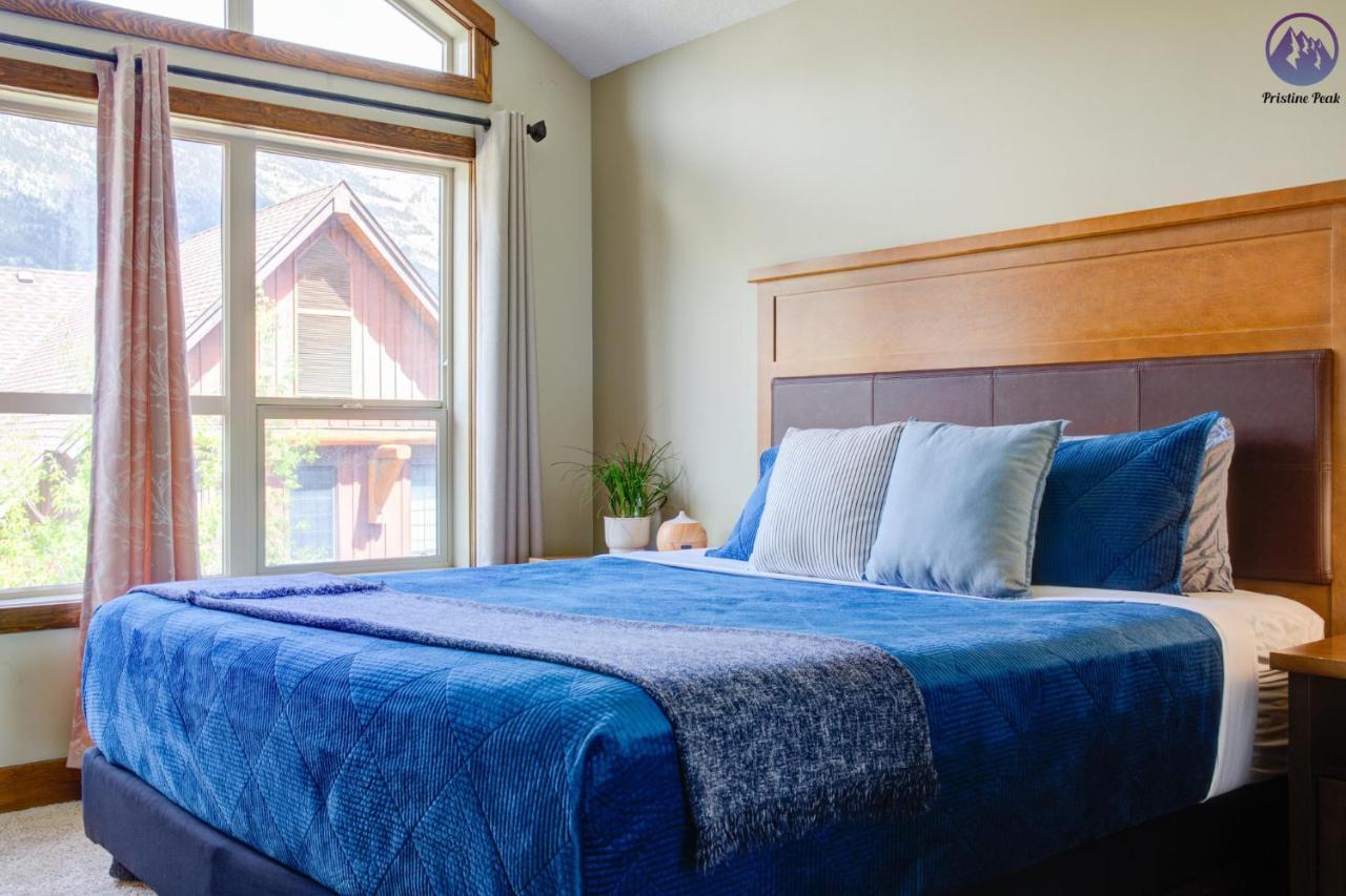 Fire Mountain Two Bedroom Condo Canmore Buitenkant foto